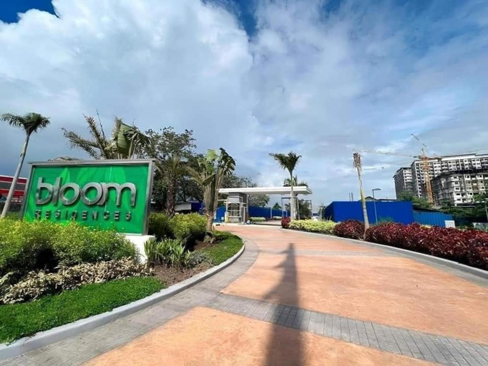 Bloom Residences Condo 2Br Манила Екстериор снимка